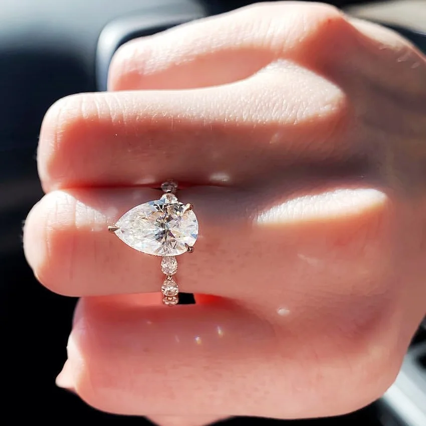 9K white gold Women's ring Water drop 3 carats Mosan Diamond D VVS1 Ring Wedding Engagement Party Anniversary Gift
9K white gold Women's ring Water drop 3 carats Mosan Diamond D VVS1 Ring Wedding Engagement Party Anniversary Gift