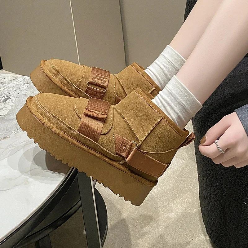 Cow Suede Winter Women's Shoes Fashion NEW Snow Boots for Girls Flat Designer Platform Boots Casual Thickening Luxury Sneaker
Cow Suede Winter Women's Shoes Fashion NEW Snow Boots for Girls Flat Designer Platform Boots Casual Thickening Luxury Sneaker