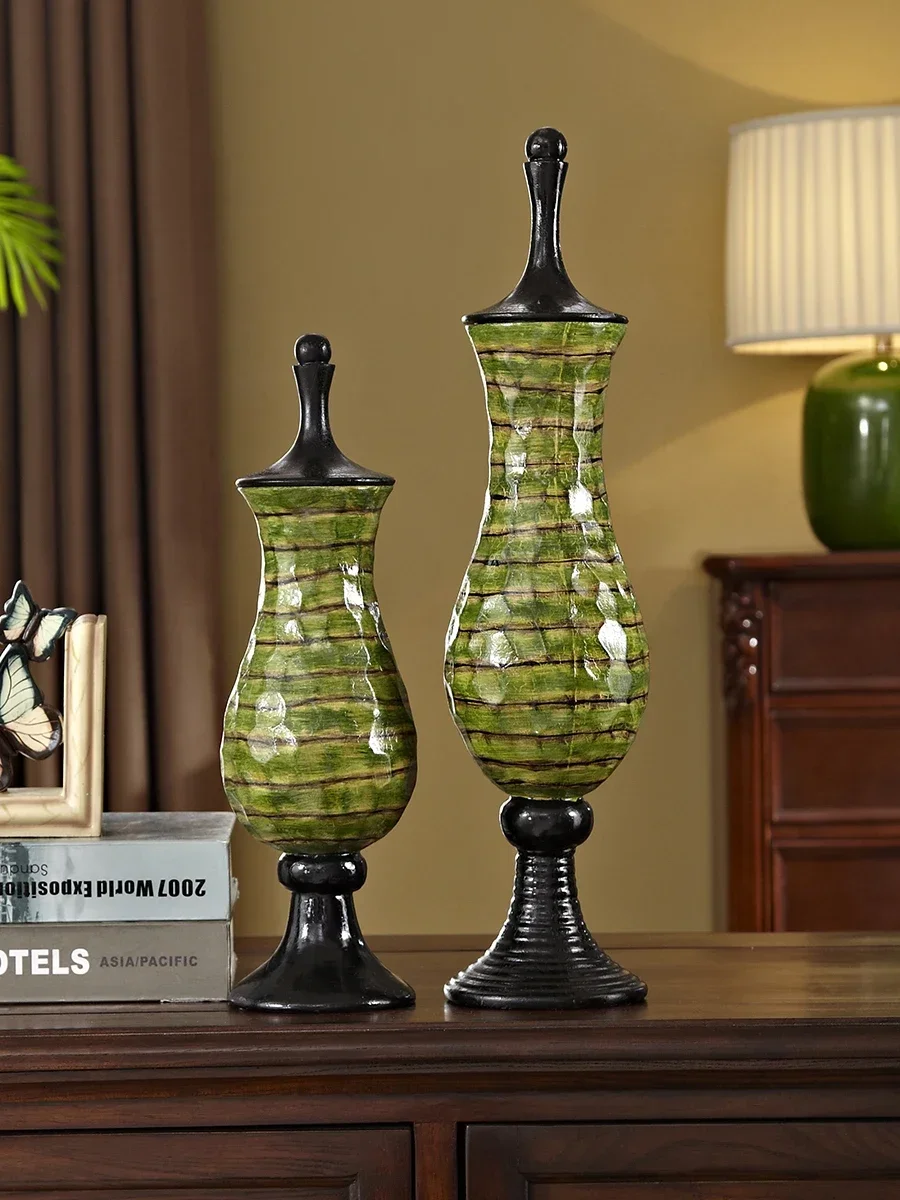 American and European Style Retro Decorative Jar Candy Box Green Vase Designer Creative Home Decoration Wedding Decoration
American and European Style Retro Decorative Jar Candy Box Green Vase Designer Creative Home Decoration Wedding Decoration