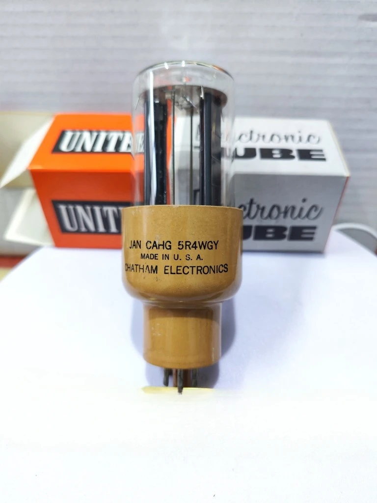 Новая американская сменная электронная трубка 5R4WGY GZ34 5AR4 5Z4P 5U4C 5Z3P 5U4G выпрямительная трубка
Новая американская сменная электронная трубка 5R4WGY GZ34 5AR4 5Z4P 5U4C 5Z3P 5U4G выпрямительная трубка