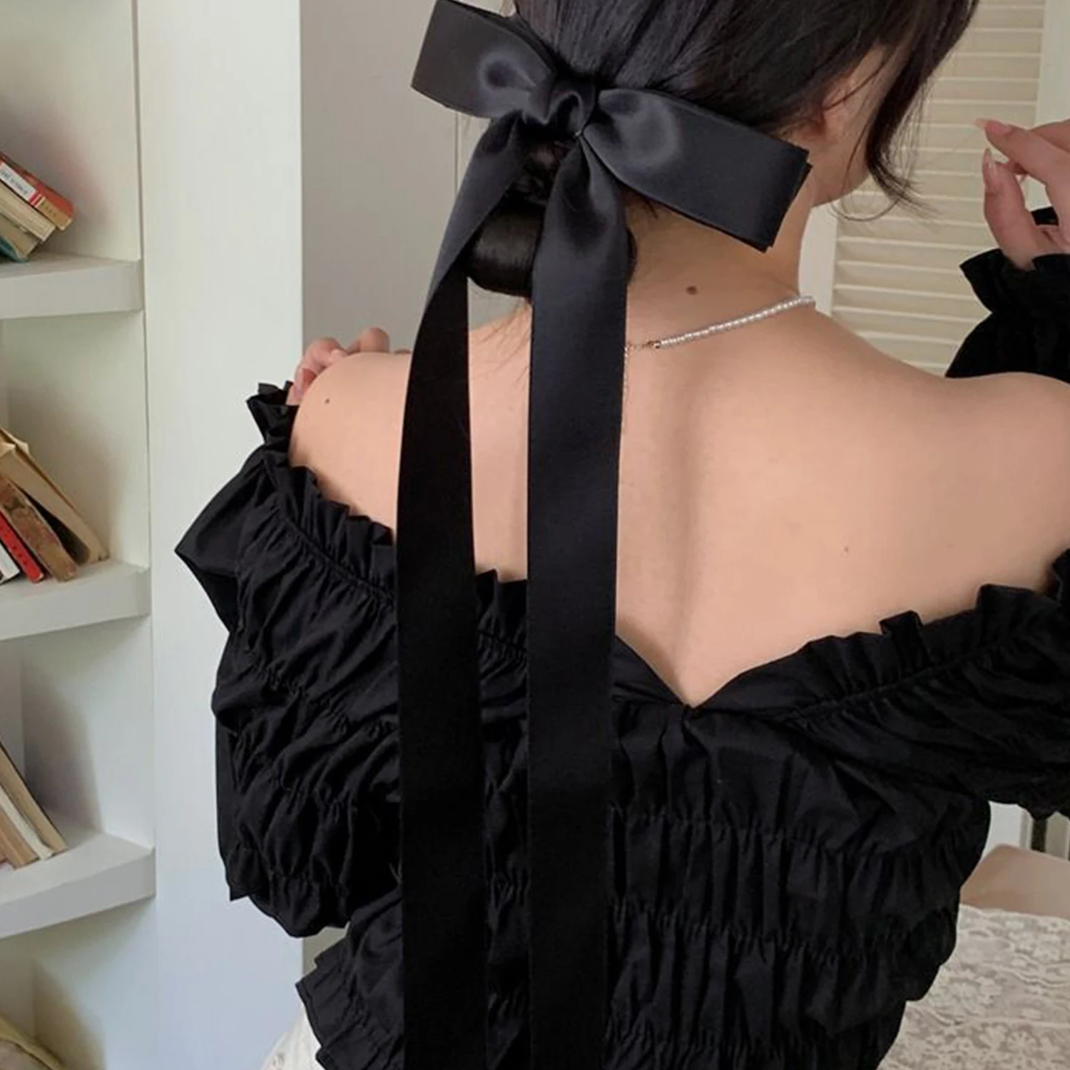 Extra Long Satin Bow Ribbon Hair Clip New Fashion Girls Ladies' Elegant Bow Duckbilled Hairpin Sweet Barrette Hair Accessories
Extra Long Satin Bow Ribbon Hair Clip New Fashion Girls Ladies' Elegant Bow Duckbilled Hairpin Sweet Barrette Hair Accessories