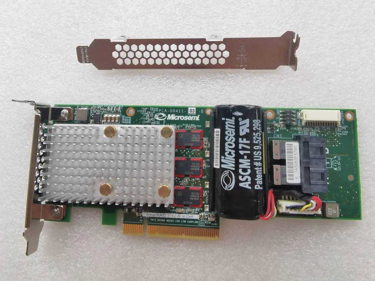 Адаптер для микрочипа SMARTRAID 3162-8i/e 2G 2299600-R RAID
Адаптер для микрочипа SMARTRAID 3162-8i/e 2G 2299600-R RAID