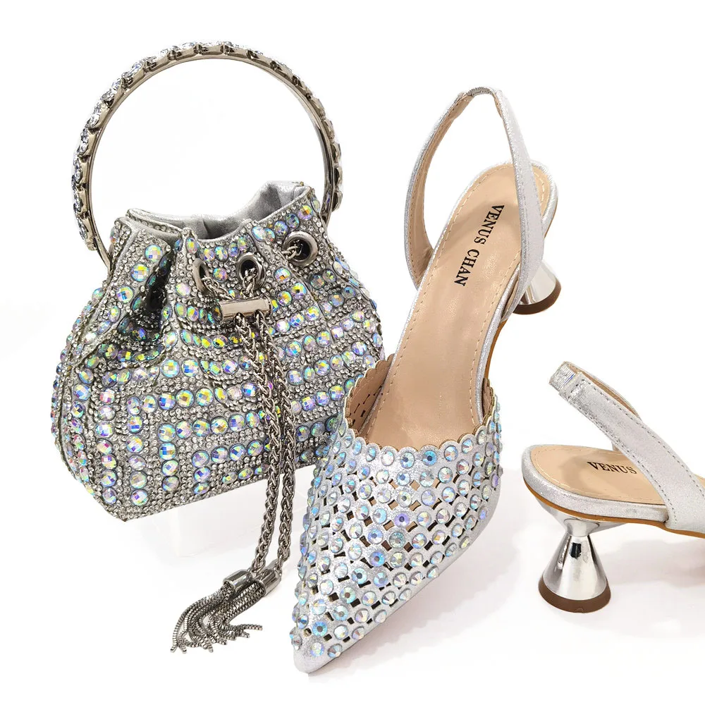 Italian 2023 Design Avocado Color Fashion Special Minimalist Style Party Ladies Shoes And Bag Set Decorated With Rhinestone 
Italian 2023 Design Avocado Color Fashion Special Minimalist Style Party Ladies Shoes And Bag Set Decorated With Rhinestone