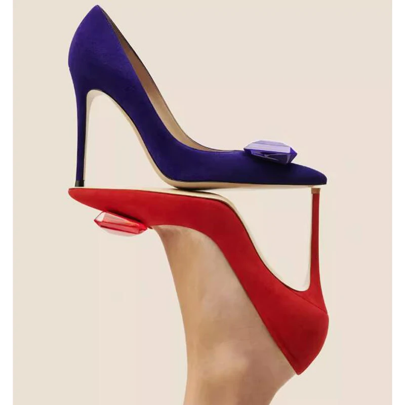 

Туфли-лодочки женские замшевые, квадратные блестящие, на тонком высоком каблуке, без застежки, с крупным драгоценным камнем, фиолетовые красные