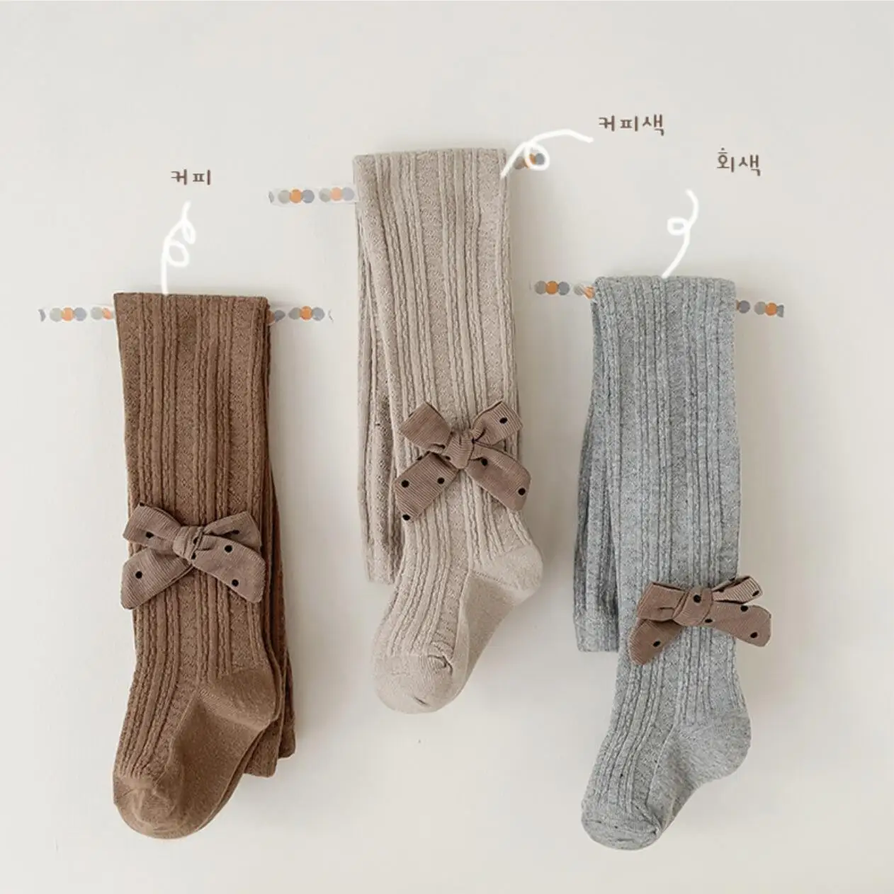 Sweet Polka Dot Bowknot Pantyhose for Toddler Girls Clothing Spring Fall Cotton Ribbed Infant Tights for Children Baby Stocking 
Sweet Polka Dot Bowknot Pantyhose for Toddler Girls Clothing Spring Fall Cotton Ribbed Infant Tights for Children Baby Stocking