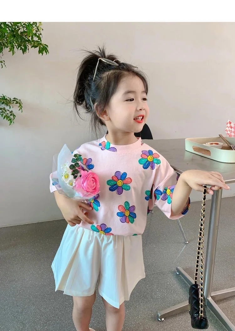 1 قطع الصيف الاطفال زهرة طباعة قمم ملابس الفتيات الكورية نمط قميص الأطفال قصيرة الأكمام تي شيرت الطفل عارضة الراحة تي شيرت 1 قطع الصيف الاطفال زهرة طباعة قمم ملابس الفتيات الكورية نمط قميص الأطفال قصيرة الأكمام تي شيرت الطفل عارضة الراحة تي شيرت