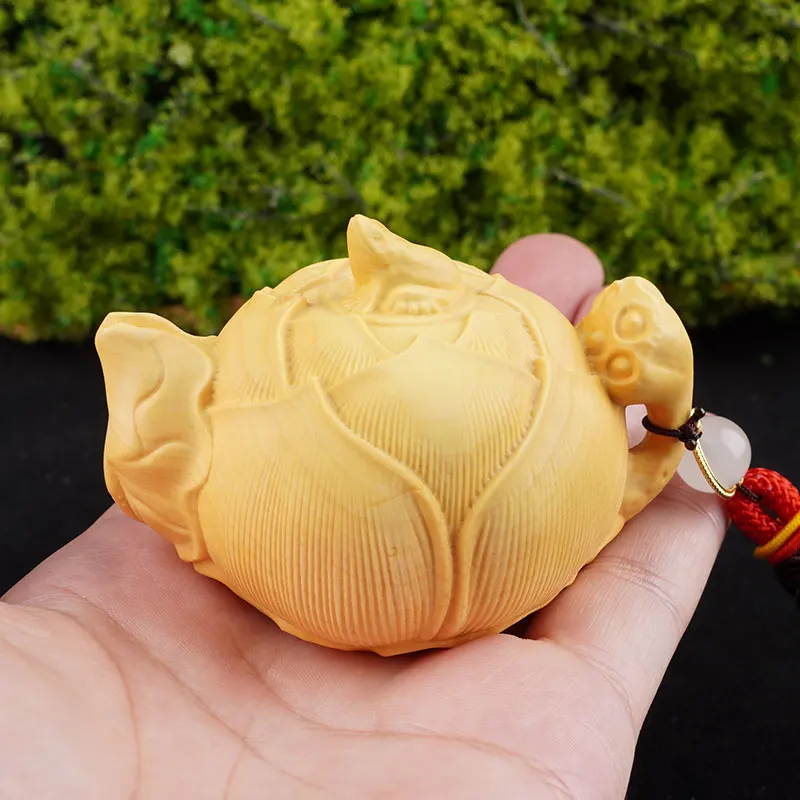 Boxwood carving mahjong handle, Hu artifact, golden Toad handle, pot, handpiece, handicraft, car pendant gift statue
Boxwood carving mahjong handle, Hu artifact, golden Toad handle, pot, handpiece, handicraft, car pendant gift statue