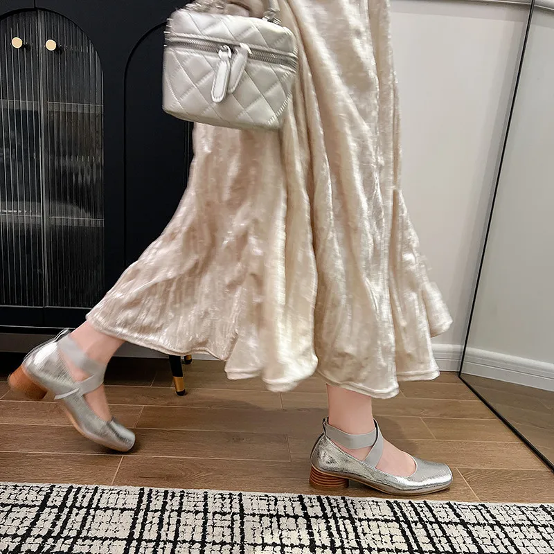 MKKHOU New Original Retro French Pig Nose Cross Tie Thick Heel Ballet Mary Jane Single Shoes
MKKHOU New Original Retro French Pig Nose Cross Tie Thick Heel Ballet Mary Jane Single Shoes