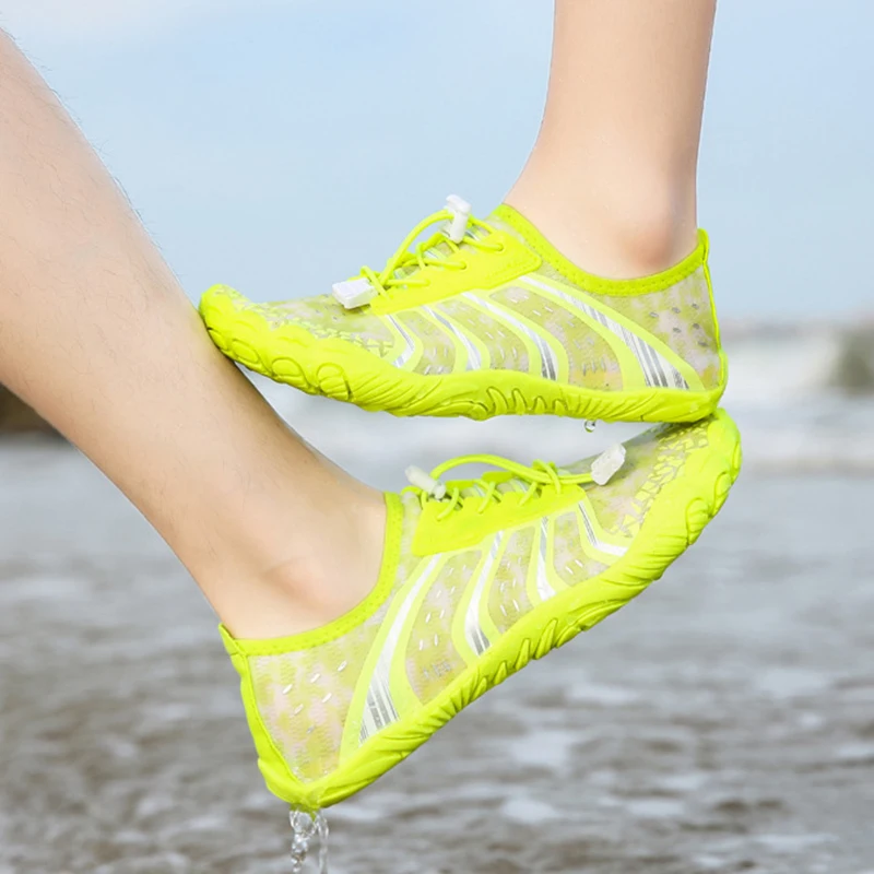 Couples With The Same Style Of Summer Hiking Wading Shoes Beach Casual Breathable Quick-drying Hiking Hiking Light River Shoes
Couples With The Same Style Of Summer Hiking Wading Shoes Beach Casual Breathable Quick-drying Hiking Hiking Light River Shoes