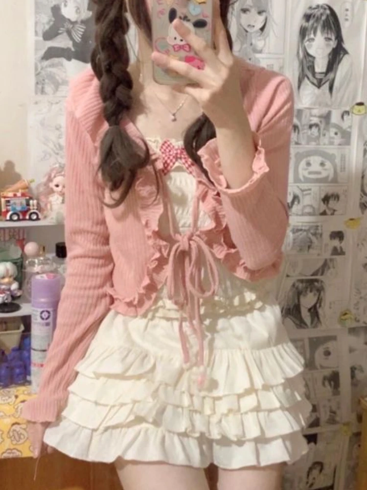 Милый Элегантный комплект из 3 предметов, Женский шикарный Повседневный милый вязаный костюм с юбкой в стиле пэчворк, женский модный костюм в Корейском стиле, модель 2024 года
Милый Элегантный комплект из 3 предметов, Женский шикарный Повседневный милый вязаный костюм с юбкой в стиле пэчворк, женский модный костюм в Корейском стиле, модель 2024 года