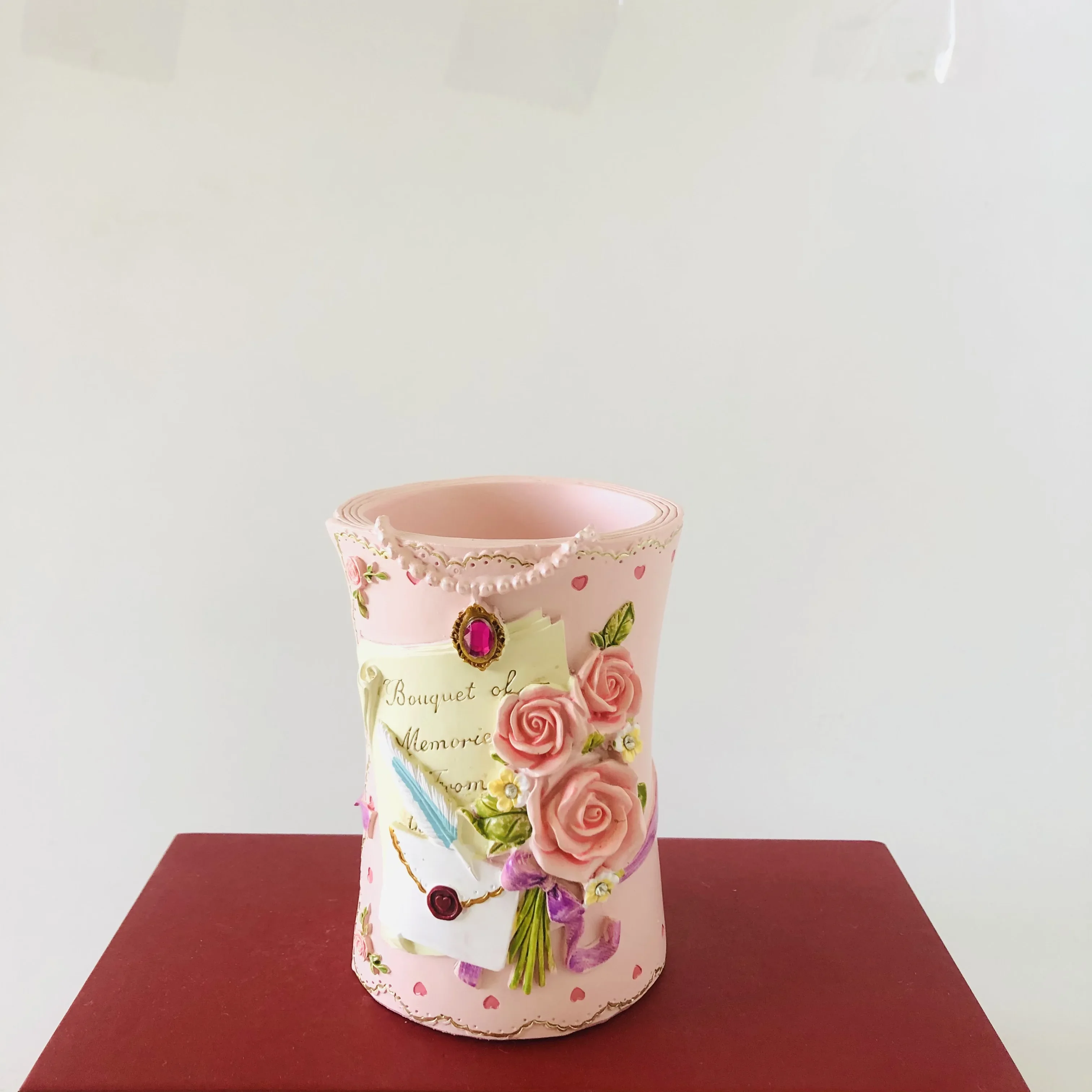3D Rose Flower Vase Desk Decoration Silicone Storage Pen Holder Molds DIY Cement Plaster Flower Pot Mould
3D Rose Flower Vase Desk Decoration Silicone Storage Pen Holder Molds DIY Cement Plaster Flower Pot Mould