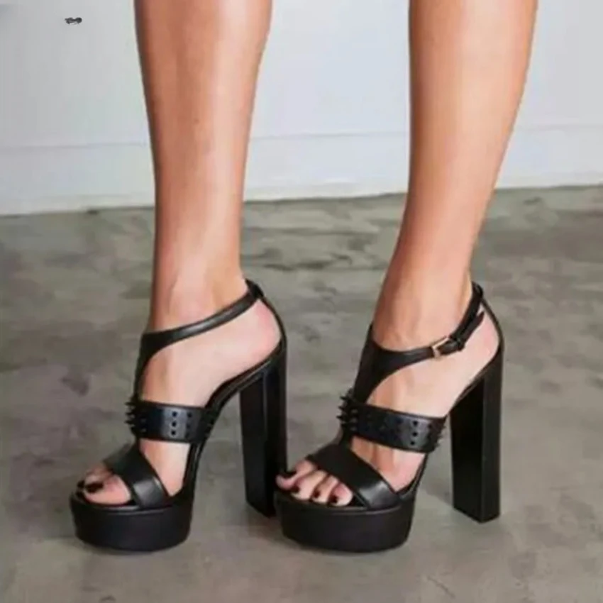 

2024 женские босоножки на платформе с шипами и ремешком на щиколотке на блочном каблуке с открытым носком Элегантная черная женская обувь вечерние 5-20