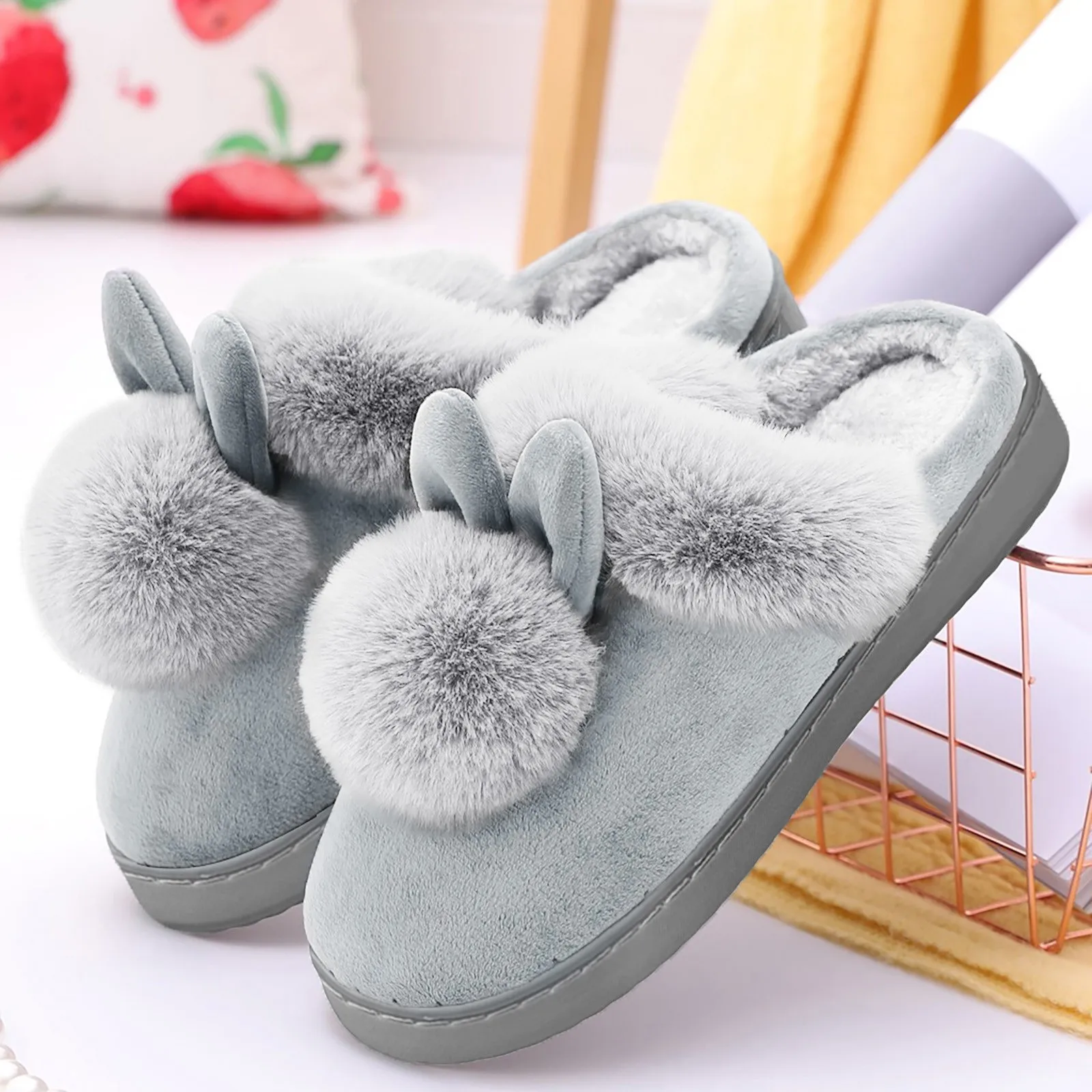 2023 New Fashion Women Men Winter Cotton Slippers Rabbit Ear Home Indoor Home Slides Warm Shoes Women's Cute Plus Plush Slippers
2023 New Fashion Women Men Winter Cotton Slippers Rabbit Ear Home Indoor Home Slides Warm Shoes Women's Cute Plus Plush Slippers