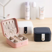 Portable Jewelry Storage Boxes Travel Ring Earrings Display Case Leather Jewelry Zipper Packaging Organizer Accessories Supplie
Portable Jewelry Storage Boxes Travel Ring Earrings Display Case Leather Jewelry Zipper Packaging Organizer Accessories Supplie