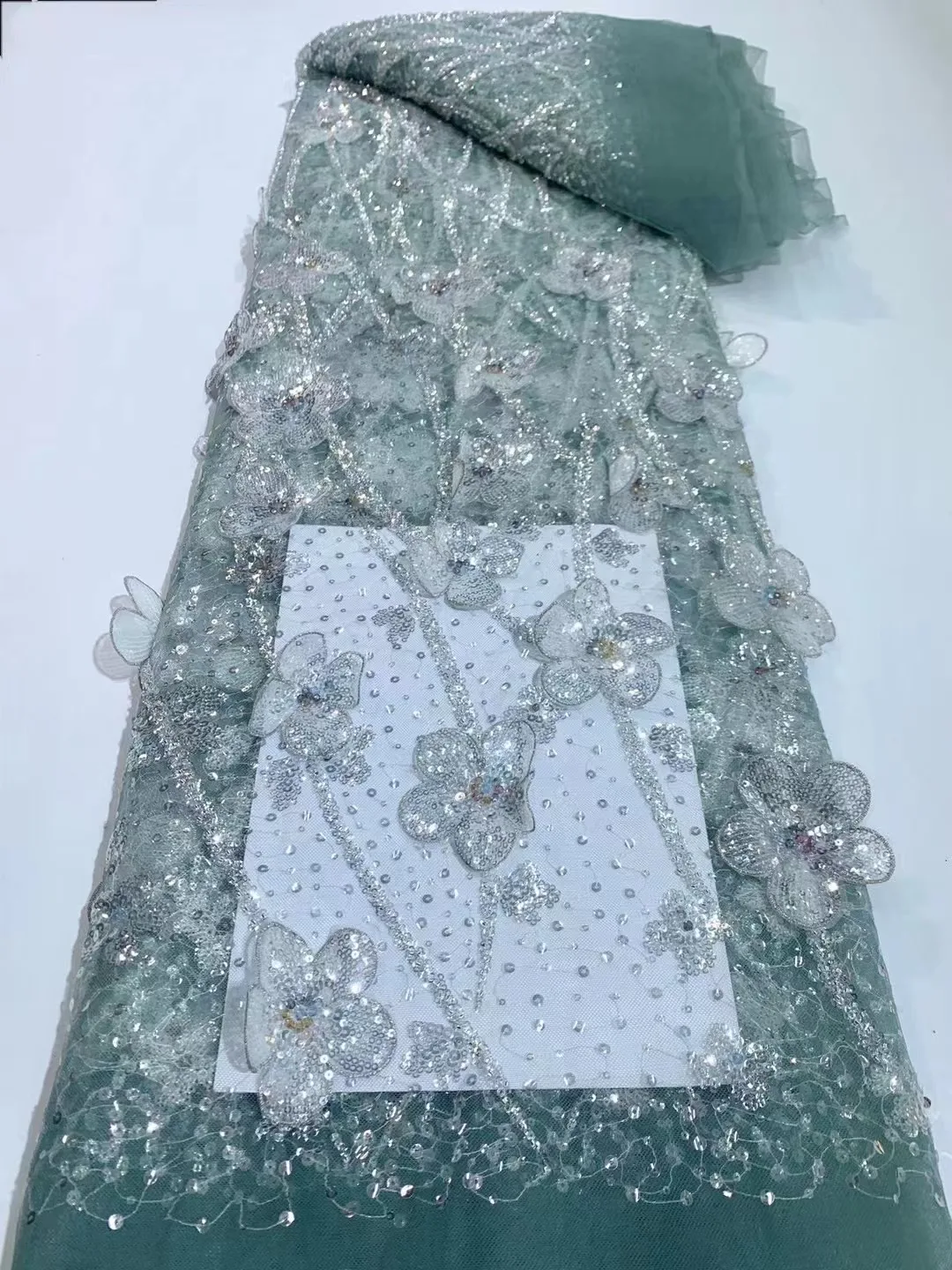 Blue High Quality Fashion African Tulle Embroidery 3D Flower Lace Fabric With Beads For Wedding Dress Party Sewing
Blue High Quality Fashion African Tulle Embroidery 3D Flower Lace Fabric With Beads For Wedding Dress Party Sewing
