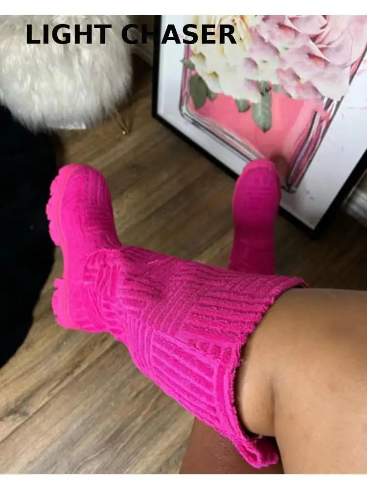 2023 New Thick Bottom Thick Heel Warm Mid -boots Women's Large Size Towel Cotton Boots, Locomotive Boots And Knee Long Boots
2023 New Thick Bottom Thick Heel Warm Mid -boots Women's Large Size Towel Cotton Boots, Locomotive Boots And Knee Long Boots