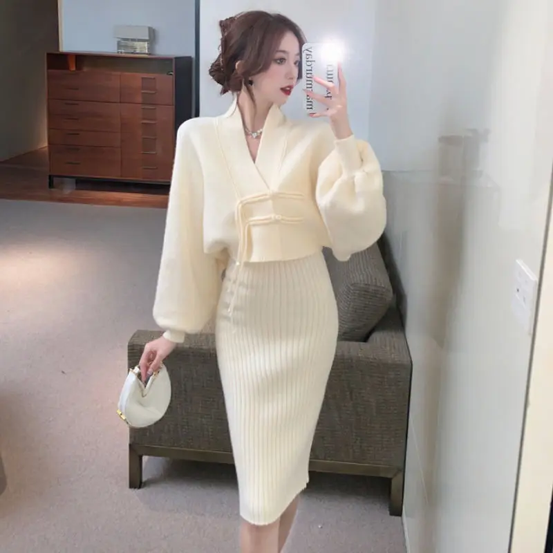 

Wholesale American Style Vintage Knitted Blouse Women Season Slim Fit Hip Spaghetti Straps Dress Slimming Two-Piece Suit