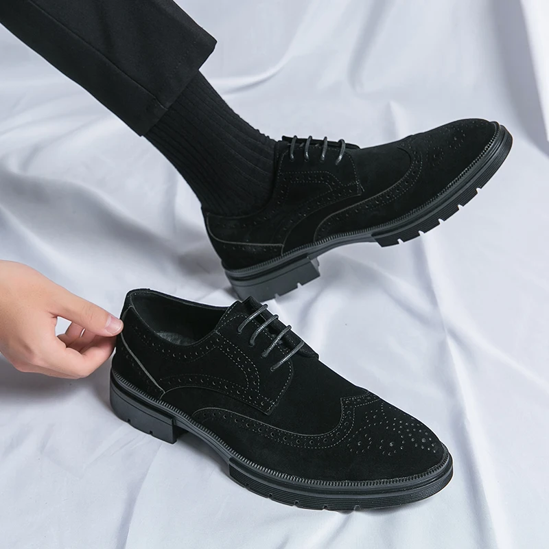 Men's Solid Wing-tip Brogues, Breathable Wear-resistant Non Slip Lace-up Dress Shoes For Business Office
Men's Solid Wing-tip Brogues, Breathable Wear-resistant Non Slip Lace-up Dress Shoes For Business Office