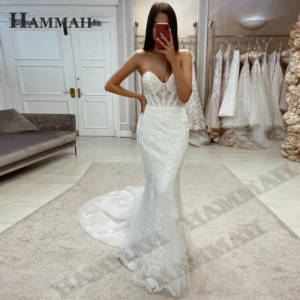 Женское свадебное платье с юбкой-годе, без рукавов
Женское свадебное платье с юбкой-годе, без рукавов