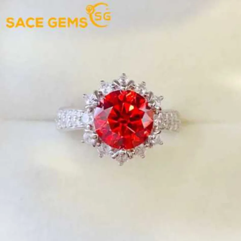 SACEGEMS GRA Certified D Color 2ct Moissanite Ring 925 Sterling Silver Plated with 18k White Gold Rings for Women Fine Jewelry
SACEGEMS GRA Certified D Color 2ct Moissanite Ring 925 Sterling Silver Plated with 18k White Gold Rings for Women Fine Jewelry