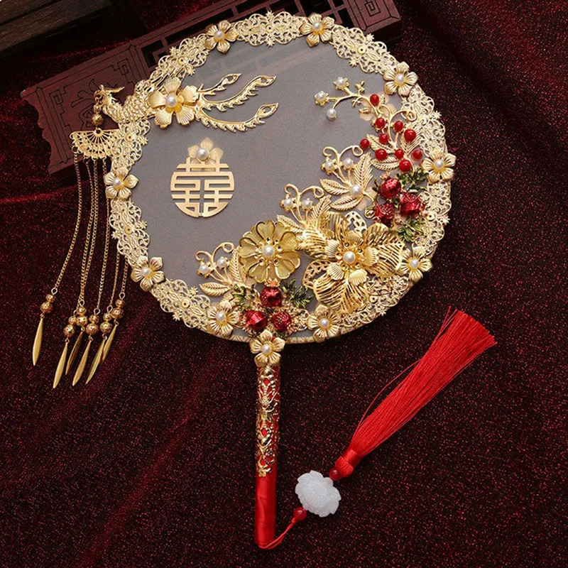 Chinese Vintage Round Fans, Phoenix Shaped Alloy Fan, Gold Flower Hand Holding Fan With Tassel, Wedding Bride Group Fan Durable
Chinese Vintage Round Fans, Phoenix Shaped Alloy Fan, Gold Flower Hand Holding Fan With Tassel, Wedding Bride Group Fan Durable