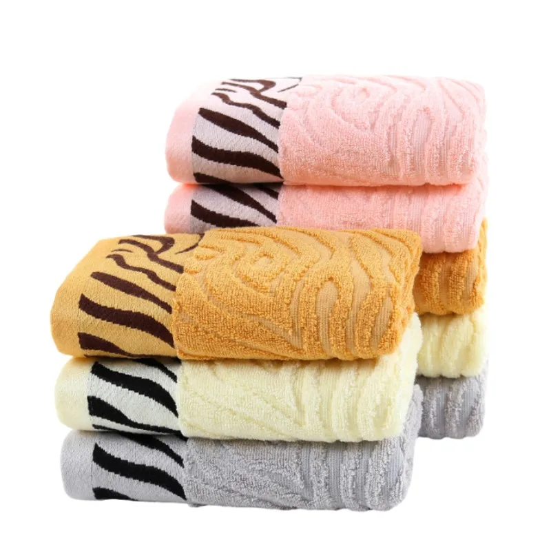 

Set of 2 Tiger Striped Pattern Bathroom Hand Bath Towels Set Absorbent Soft Bamboo Fiber Face Towel for Home Hotel Beach Towels