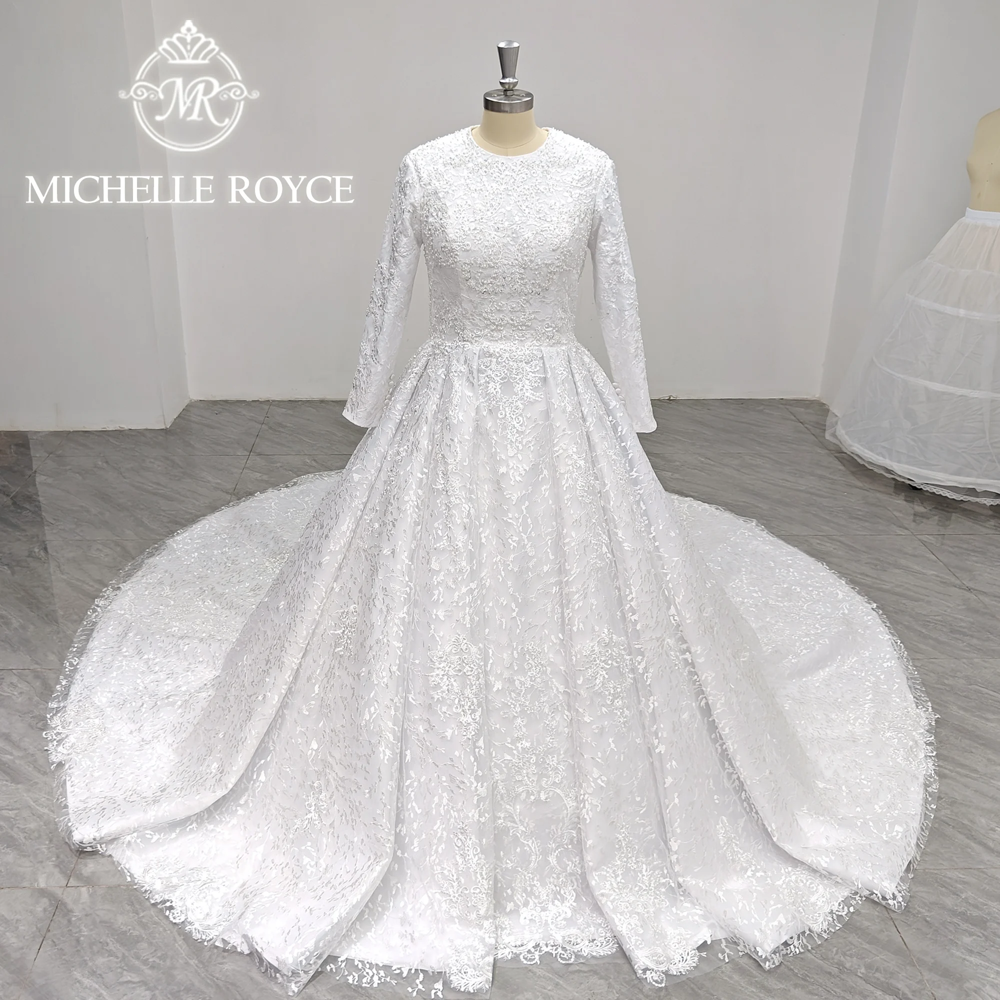 Michelle Royce Ball Gwon Wedding Dress For Women 2023 Muslim Long Sleeve Appliques Beading Classy Wedding Gown Vestidos De Novia
Michelle Royce Ball Gwon Wedding Dress For Women 2023 Muslim Long Sleeve Appliques Beading Classy Wedding Gown Vestidos De Novia