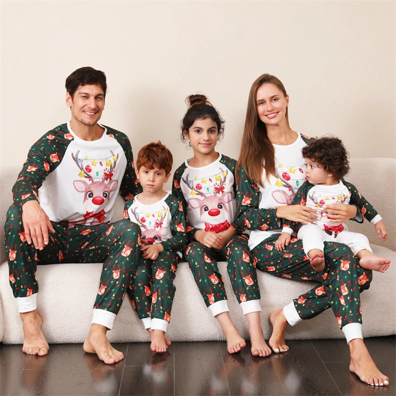 

2023 Cute Christmas Family Matching Outfits Deer Father Mother Kids Baby Pajamas Sets Mommy and Me Xmas Pj's Clothes Tops+Pants