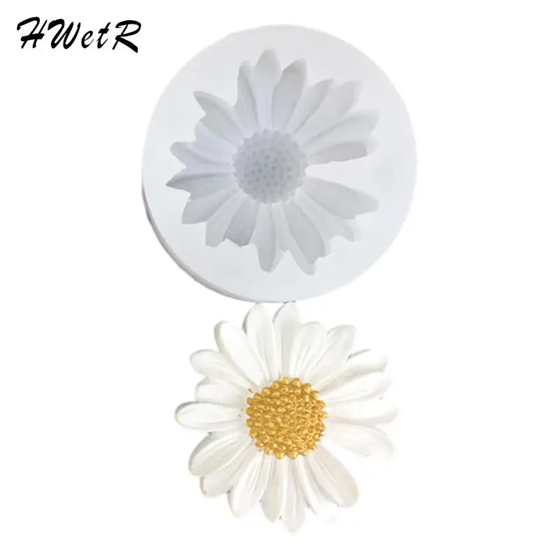 1pcs Mini Daisy Flower Silicone Mold Pendant Jewelry Art Tools Chocolate Mold Wedding Cake Decorating Crafts
1pcs Mini Daisy Flower Silicone Mold Pendant Jewelry Art Tools Chocolate Mold Wedding Cake Decorating Crafts