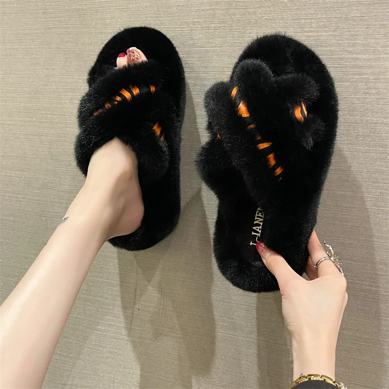 Furry Platform Slippers Women's Shoes Sandals Plush Slippers Women's Autumn and Winter Outer Wear Thick Bottom Home Cute Slipper
Furry Platform Slippers Women's Shoes Sandals Plush Slippers Women's Autumn and Winter Outer Wear Thick Bottom Home Cute Slipper
