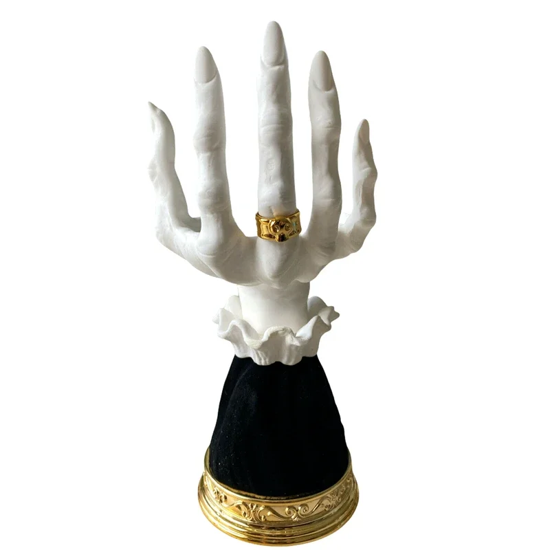 

Halloween Decoration Witch Hand Candle Holder Resin Desktop Candlestick Gothic Home Ornaments Horror Art Halloween Props Gift