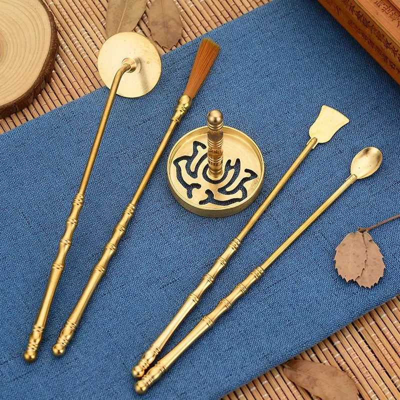 Brass Incense Tool Set Incense Ash Pressed Powder Incense Incense Furnace Mold DIY Props Supplies Shovel/Press/Spoon/Brush/Mold
Brass Incense Tool Set Incense Ash Pressed Powder Incense Incense Furnace Mold DIY Props Supplies Shovel/Press/Spoon/Brush/Mold