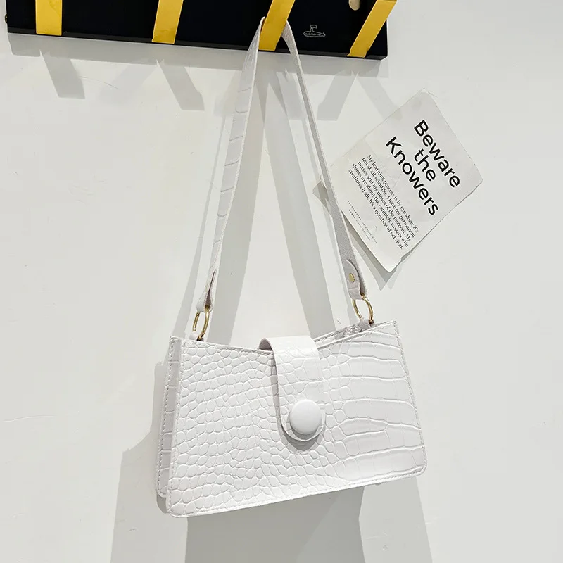 Retro Style Crocodile Print Handbag Niche Design Handbag Women Retro Handbag Mini Crossbody Bag Fashion Pattern Handbag
Retro Style Crocodile Print Handbag Niche Design Handbag Women Retro Handbag Mini Crossbody Bag Fashion Pattern Handbag