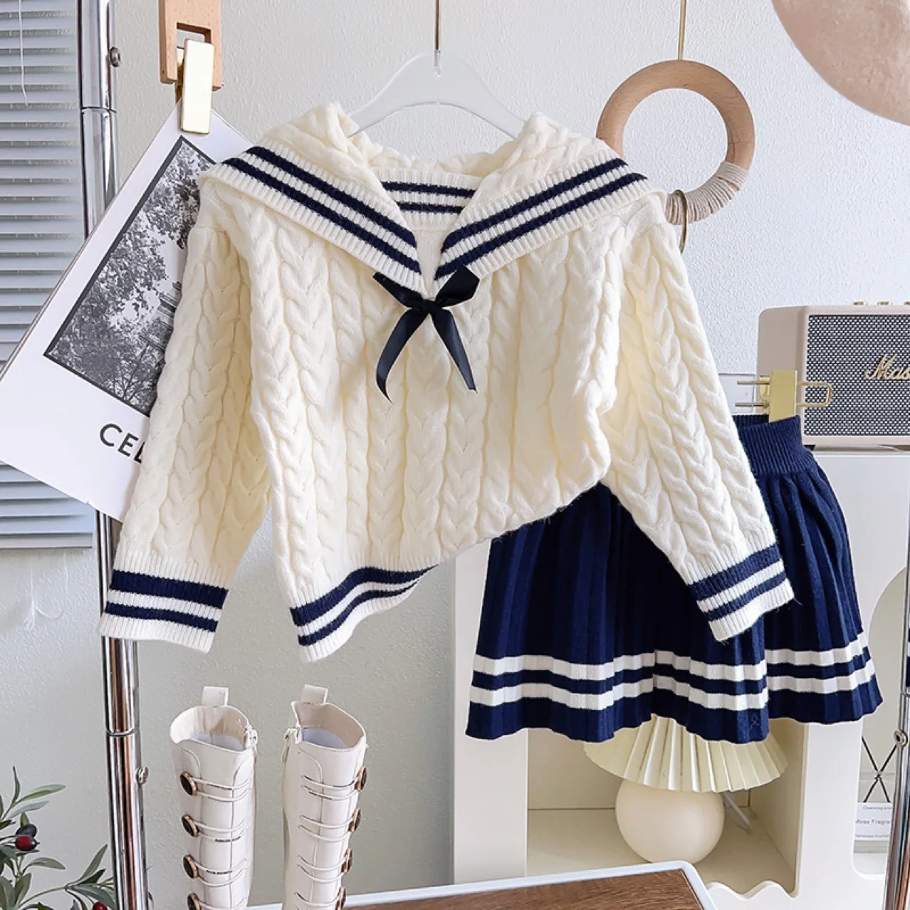Autumn 2023 Children Girl 2PCS Clothes Set Sailor Collar Bow Long Sleeve Pullover Sweater Suit Striped Hem Skirt Kid Girl Outfit
Autumn 2023 Children Girl 2PCS Clothes Set Sailor Collar Bow Long Sleeve Pullover Sweater Suit Striped Hem Skirt Kid Girl Outfit