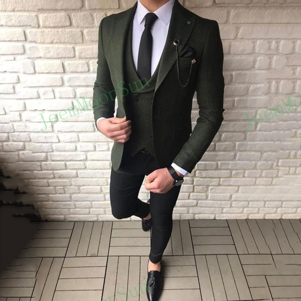 Army Green Male Suit 2023 Slim Fit Peak Lapel Mens Wedding Suit Tailor Made 3 Pieces Groom Wear Blazer Vest Pants Costume Homme
Army Green Male Suit 2023 Slim Fit Peak Lapel Mens Wedding Suit Tailor Made 3 Pieces Groom Wear Blazer Vest Pants Costume Homme