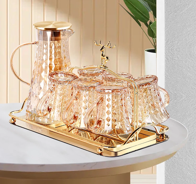 Light luxury high-end amber diamond glass cup, household tea cup, milk cup, living room drinking cup set, hospitality water set
Light luxury high-end amber diamond glass cup, household tea cup, milk cup, living room drinking cup set, hospitality water set