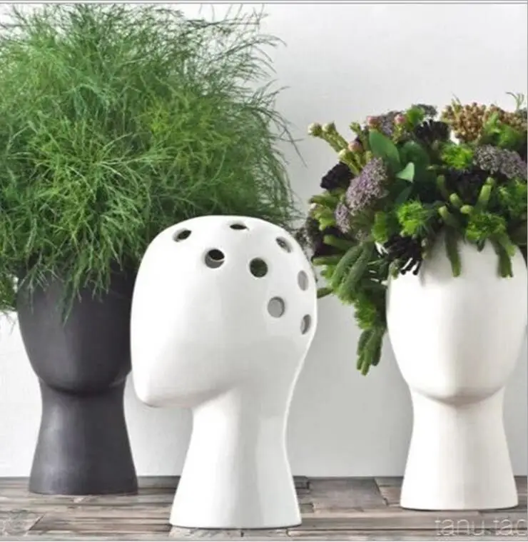 European Creative Head Abstract Ceramic Vase Ornaments Home Livingroom Table Furnishing Crafts Hotel Office Figurines Decoration
European Creative Head Abstract Ceramic Vase Ornaments Home Livingroom Table Furnishing Crafts Hotel Office Figurines Decoration