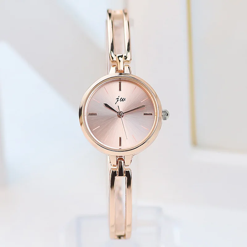 Hot Sale Luxury Small Dial Rose Gold Ladies Bracelet Watch Women Fashion Quartz Wrist Watches Aolly Strap Casual Watch for Women
Hot Sale Luxury Small Dial Rose Gold Ladies Bracelet Watch Women Fashion Quartz Wrist Watches Aolly Strap Casual Watch for Women