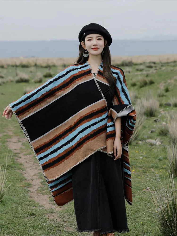 

Poncho Woman Bohemian Style Windproof Stripe Pattern Cape Autumn and Winter Split Shawl Pashimina Double-sided Cape 2032