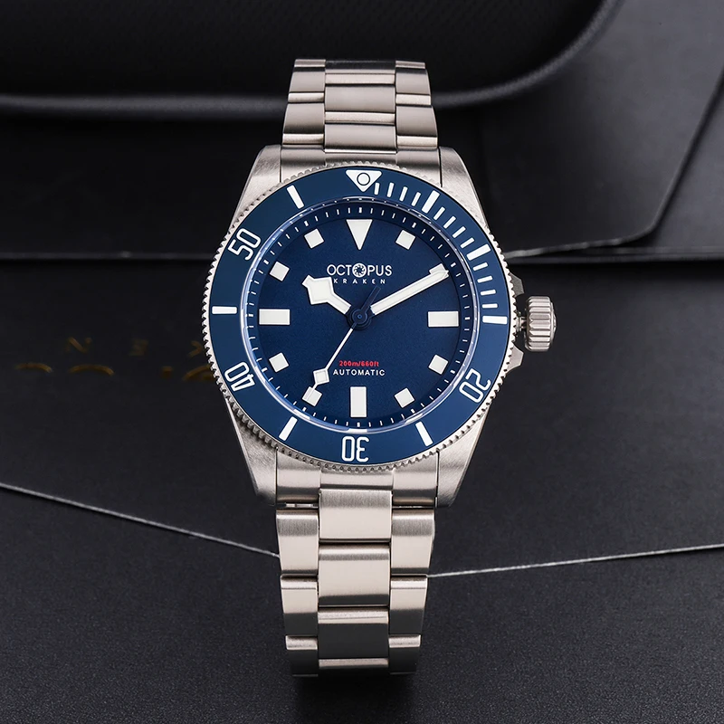 

Octopus Men Automatic Watch 39mm Titanium Mechanical Wristwatch Diver 200M Waterproof BGW-9 Luminous Ceramic Bezel PT5000 SW200