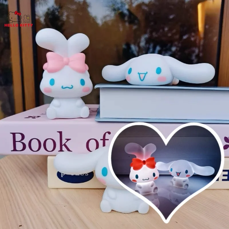 Kawaii Cinnamoroll, ночник, игрушка, спальня, общежитие, офис, украшение для маленькой ночной лампы, Детский Рождественский подарок
Kawaii Cinnamoroll, ночник, игрушка, спальня, общежитие, офис, украшение для маленькой ночной лампы, Детский Рождественский подарок