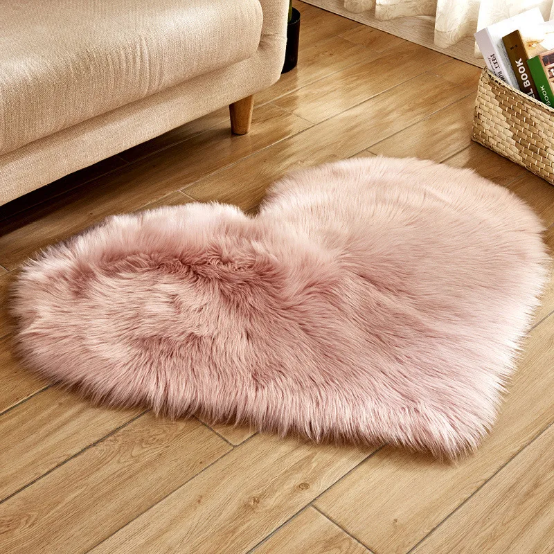 

Long Wool Carpet Living Room Carpet Bedroom Rug Love Heart Shape Rugs Super Soft Faux Sheepskin Area Rug