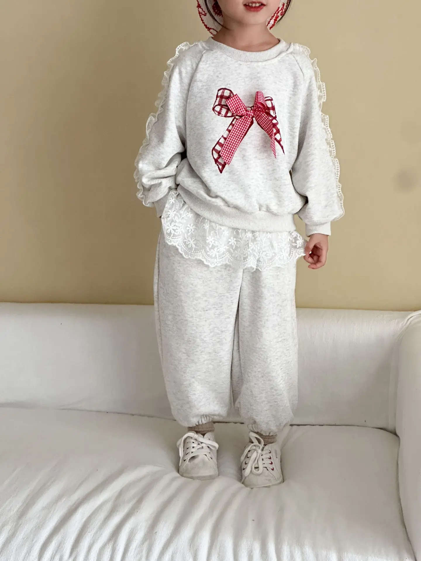 2025 Autumn New Children Long Sleeve Clothes Set Girls Lace Bow Sweatshirt + Sweat Pants 2pcs Suit Cotton Kids Casual Outfits 18 Sc9e17b5542e146e58bb733ea3276e63ft