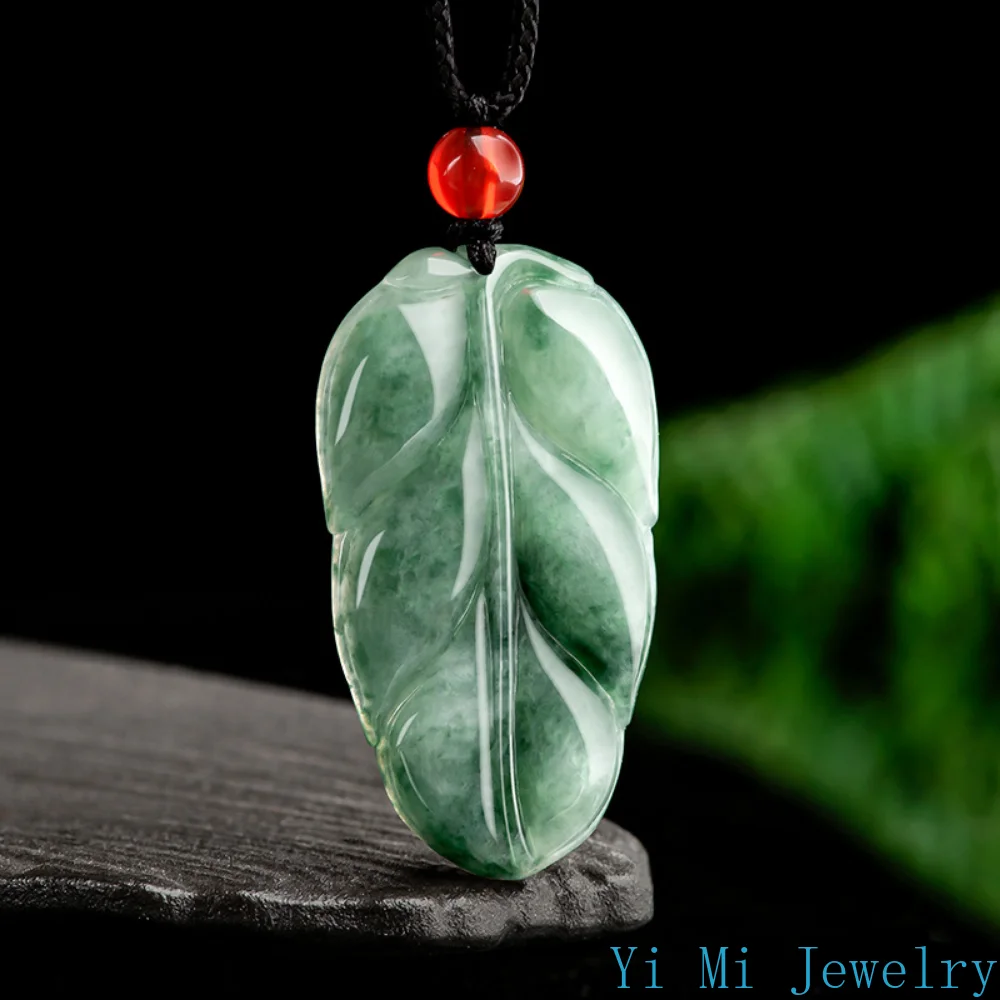 Natural Myanmar A-grade Jade Pendant Floating Flower Leaf Pendant Leaf Sticky Jade Pendant Men's and Women's Jade Pendant 
Natural Myanmar A-grade Jade Pendant Floating Flower Leaf Pendant Leaf Sticky Jade Pendant Men's and Women's Jade Pendant