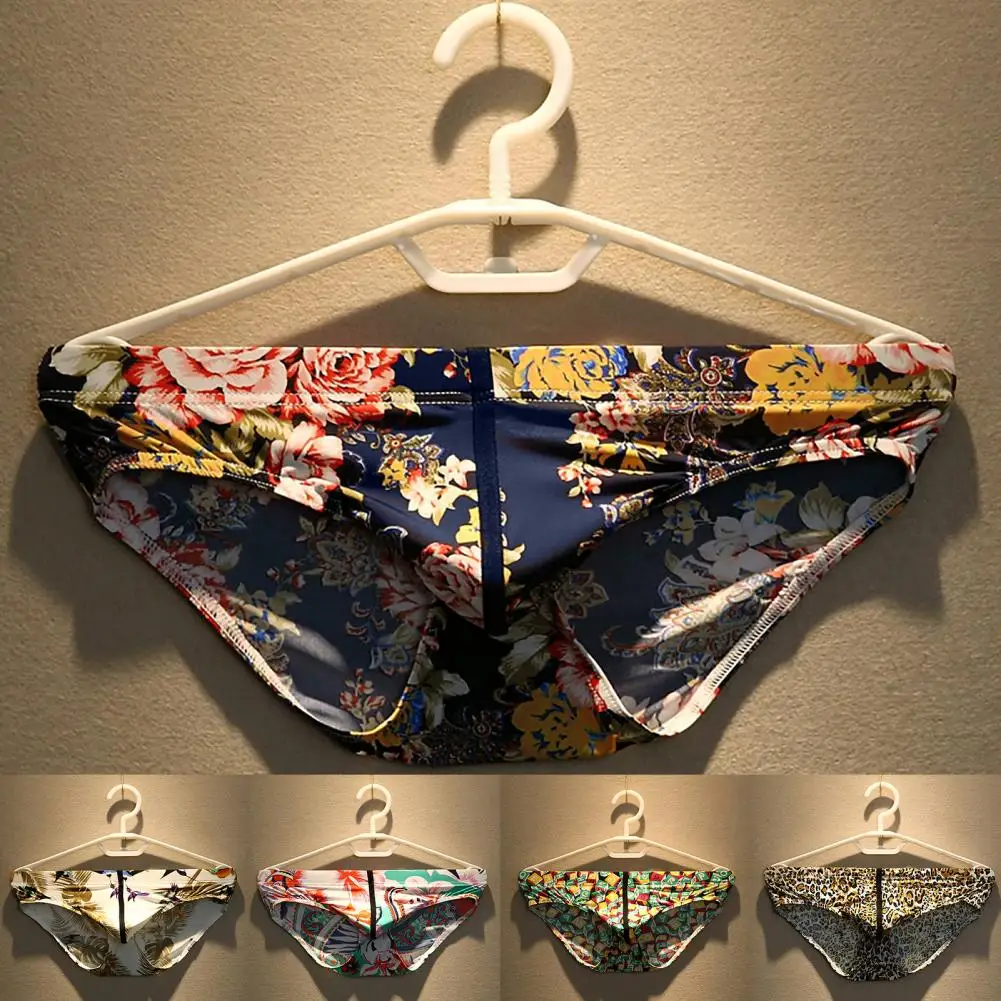 Soutong Low Waist Comfortable Men Underpants Super Thin Nylon Flower Printed Classics Briefs Low Waist For Sleep
Soutong Low Waist Comfortable Men Underpants Super Thin Nylon Flower Printed Classics Briefs Low Waist For Sleep