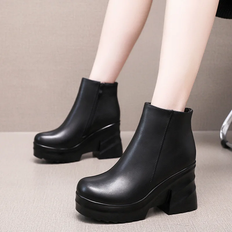 Genuine Leather Autumn Winter Women Boots Shoes Warm Ankle Boots Female Wedge Boots Women Platform High Heels Shoes
Genuine Leather Autumn Winter Women Boots Shoes Warm Ankle Boots Female Wedge Boots Women Platform High Heels Shoes