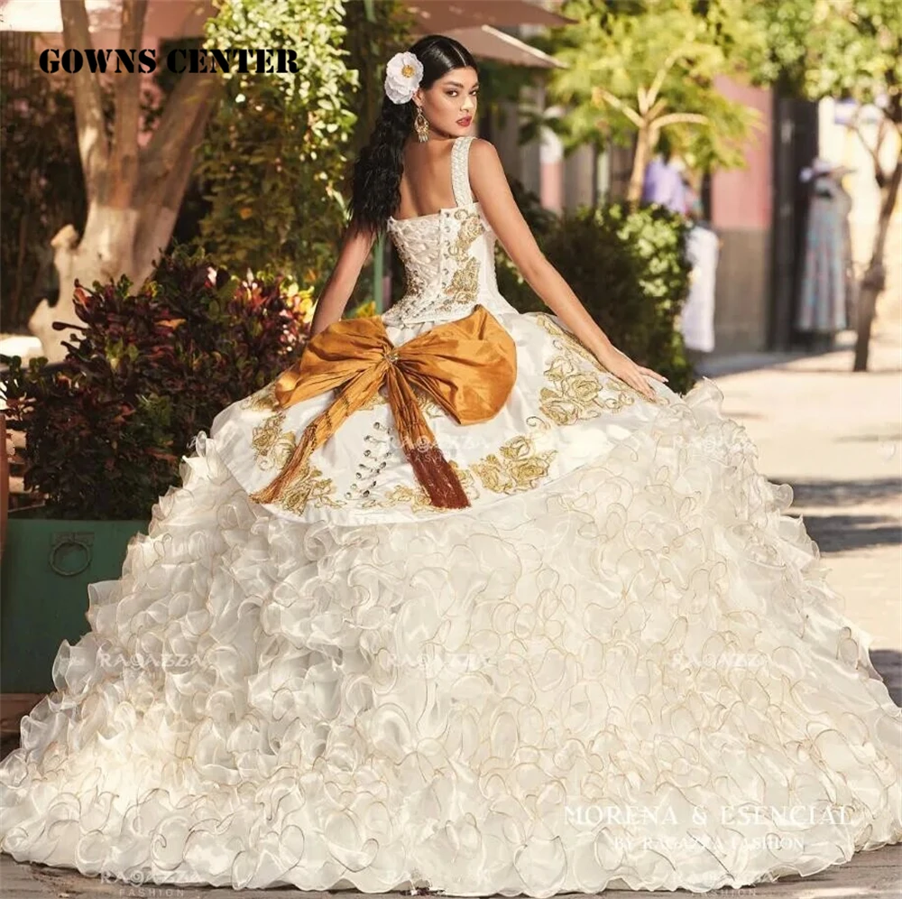 White Ruffels Embroidery Mexican Ball Gown Quinceanera Dress With Bow Tulle Off The Shoulder Sweet 15 Dress Vestidos De 15 Años
White Ruffels Embroidery Mexican Ball Gown Quinceanera Dress With Bow Tulle Off The Shoulder Sweet 15 Dress Vestidos De 15 Años