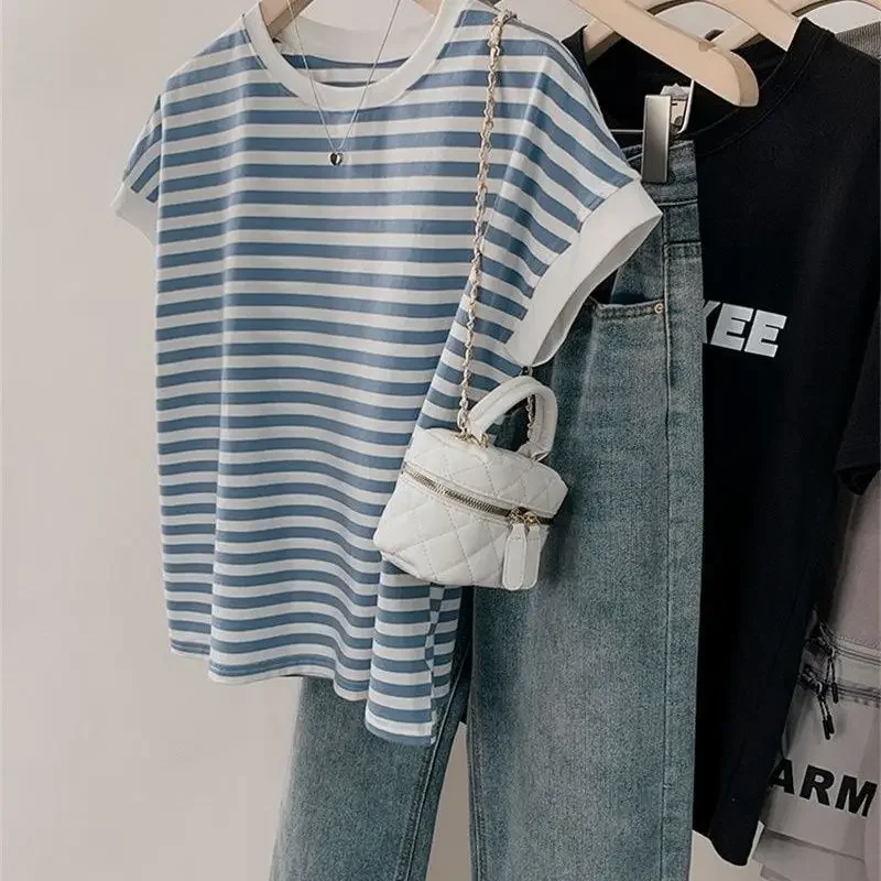 

Blue striped pure cotton sleeveless t-shirt for women's summer 2023 new design sense niche loose short sleeved camisole top