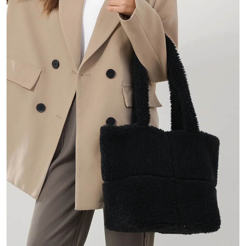 

Tote Lamb Wool Shoulder Bag Warm Hasp Colorful Designer Lambswool Handbag Furry Large Capacity Furry Soft Top Handbags Women
