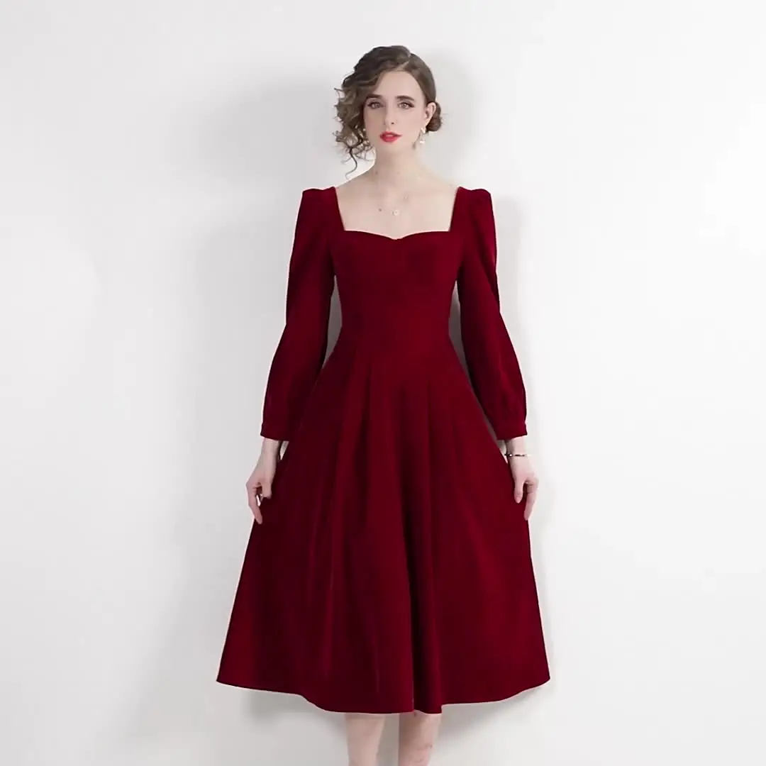 Женское бархатное платье ALPHALMODA, элегантное платье с квадратным вырезом и длинными рукавами в стиле ретро Хепберн на весну 2024
Женское бархатное платье ALPHALMODA, элегантное платье с квадратным вырезом и длинными рукавами в стиле ретро Хепберн на весну 2024